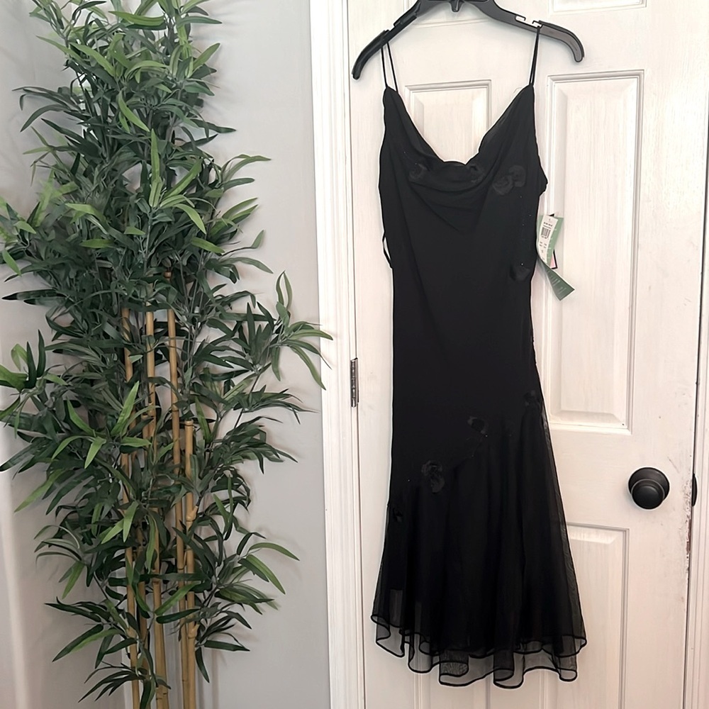 De Laru black dress NWT 10